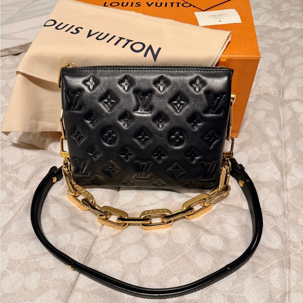 ❤️SOLD❤️Louis Vuitton Coussin BB Black